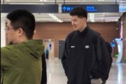 辽媒：新疆男篮已经抵达沈阳 未见赵睿&amp;李炎哲&amp;齐麟身影